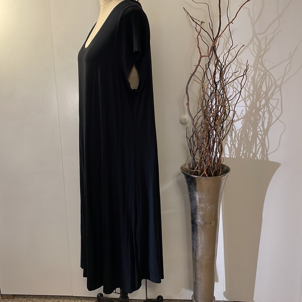 HALSTON Black cap sleeve scoop neck midi Dress - Picture 3 of 6